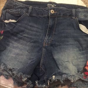 Plus size shorts
